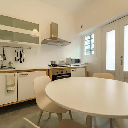 Apartment San Salvario White Flat Turin
